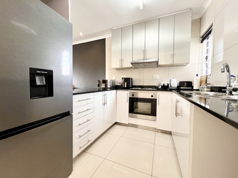 3 Bedroom Property for Sale in Flamingo Vlei Western Cape